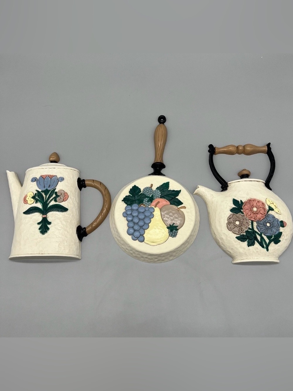 Vintage 1995 Home interiors Fruit Wall Plaque Set with Wood-Tone Handle #cottage